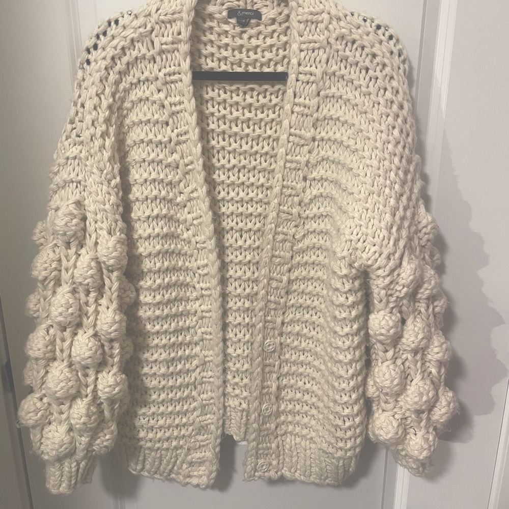 Chunky Knit Sweater Cardigan in Cream